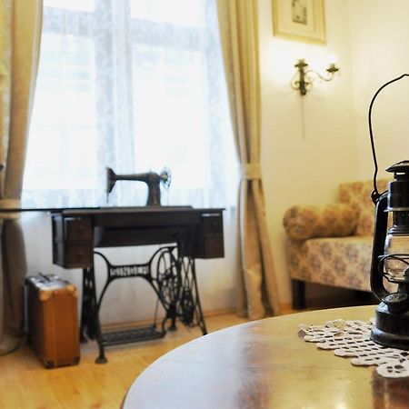 Traditional Slovak Apartment Bratysława Zewnętrze zdjęcie