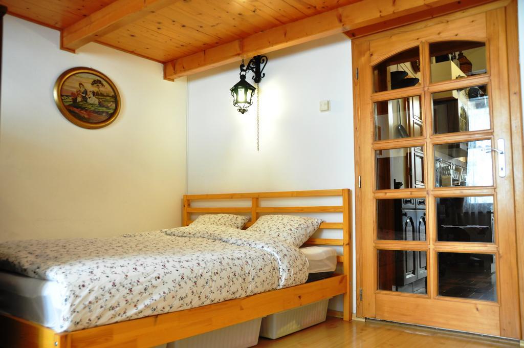 Traditional Slovak Apartment Bratysława Zewnętrze zdjęcie