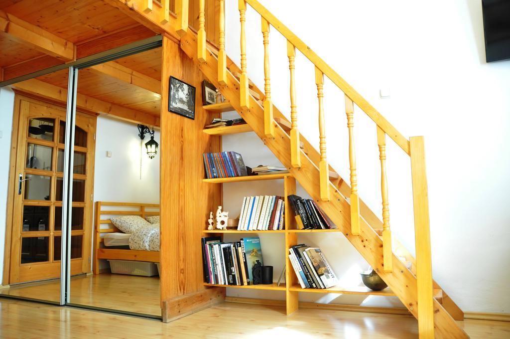 Traditional Slovak Apartment Bratysława Zewnętrze zdjęcie